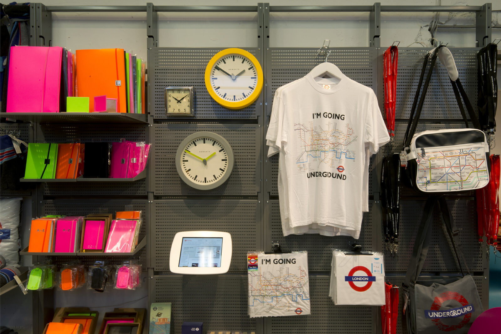 Transport TFL Pop Up display